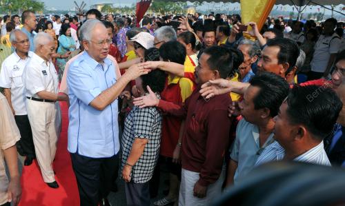 SK01_16092012_PM_PECAH_TANAH