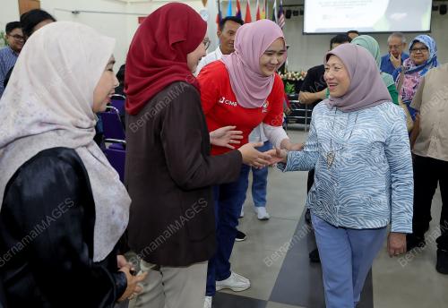 DATUK SERI NANCY SHUKRI