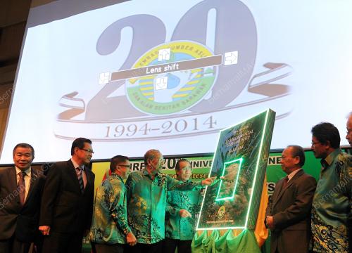 SK01_16122014_NREB