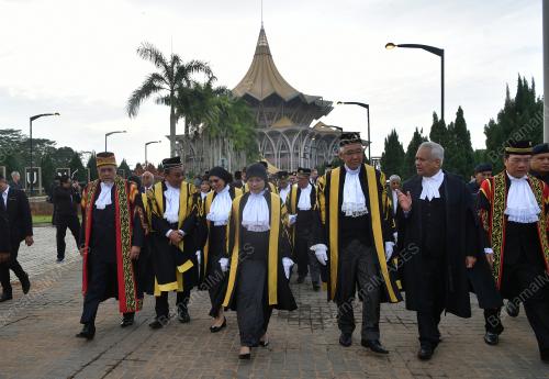 TAN SRI TENGKU MAIMUN TUAN MAT