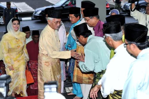 TAN SRI ABDUL TAIB MAHMUD