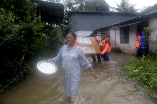 SK01_18012015_BANJIR