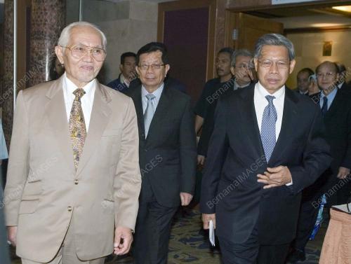 ABDUL TAIB MAHMUD