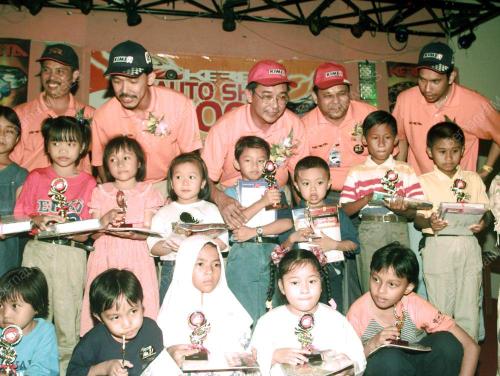 SK01_19022016_MAJALAH_KERETA