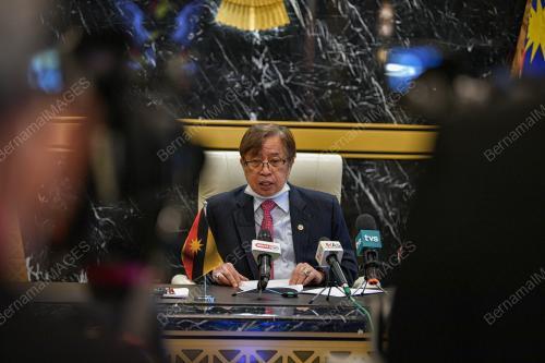 DATUK PATINGGI ABANG JOHARI TUN OPENG