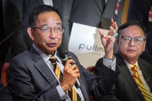 DATUK SERI ABDUL KARIM RAHMAN HAMZAH