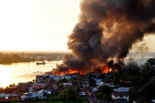 SK01_19062013_FIRE