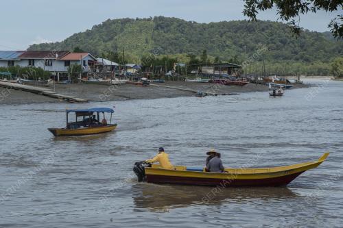 TINJAUAN DI KAMPUNG NELAYAN BAKO