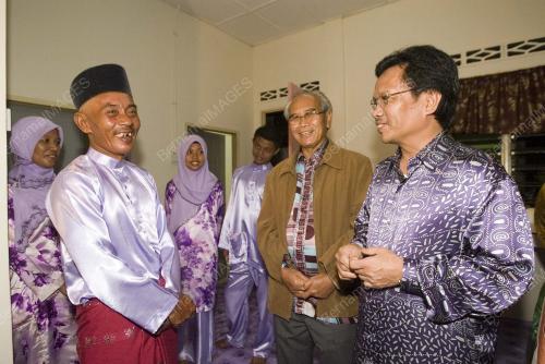 MOHD SHAFIE APDAL