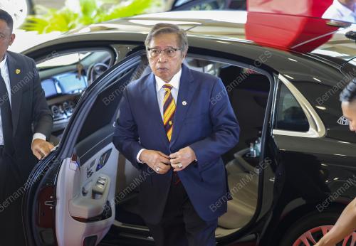 TAN SRI ABANG JOHARI TUN OPENG
