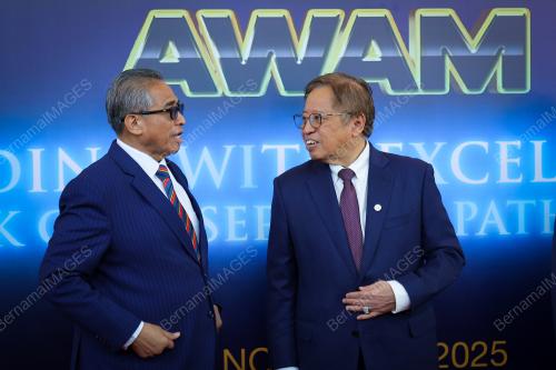 TAN SRI ABANG JOHARI TUN OPENG