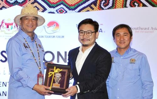 DATUK SERI MOHAMED NAZRI ABDUL AZIZ