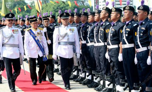 ISTIADAT PEMBUKAAN PENGGAL PERTAMA DUN SARAWAK