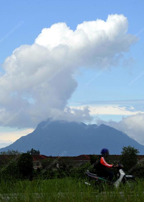 SK01_22012016_GUNUNG