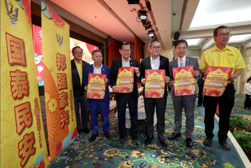 DATUK AMAR DR SIM KUI HIAN