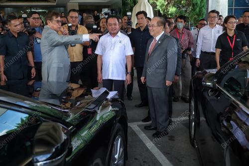 TAN SRI ABANG JOHARI TUN OPENG