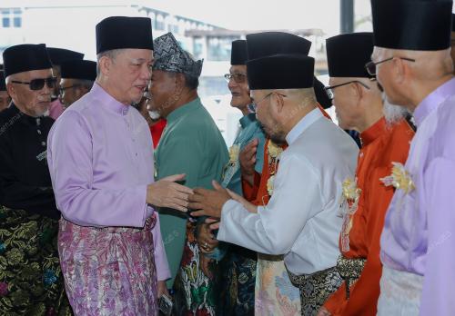 DATUK SERI FADILLAH YUSOF