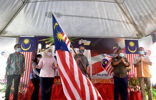 DATUK SERI FADILLAH YUSOF