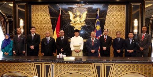 TAN SRI ABANG JOHARI TUN OPENG