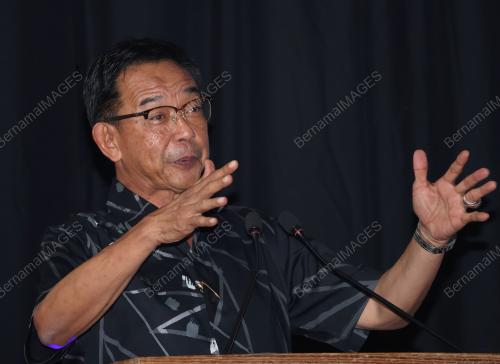 DATUK SERI ABDUL KARIM RAHMAN HAMZAH