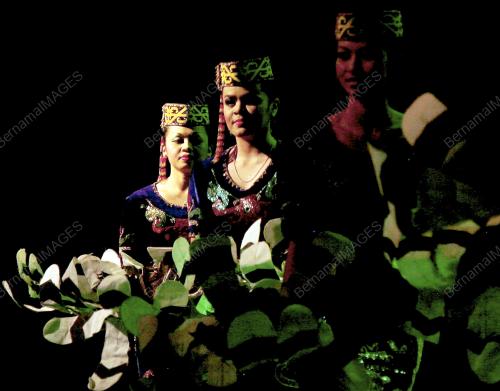 SK01_23092012_TARIAN