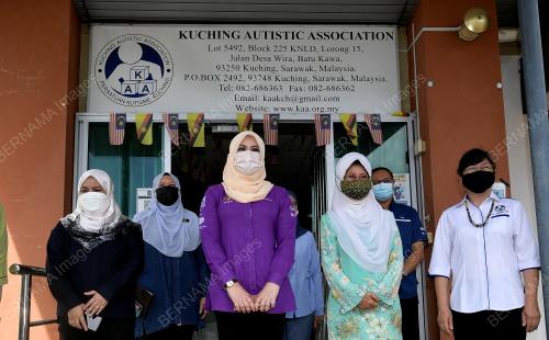 DATUK SERI RINA MOHD HARUN