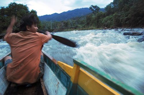 MASYARAKAT PENAN DI LONG LAMAI