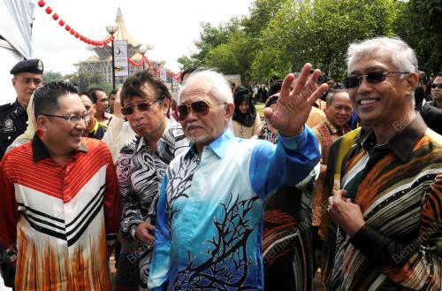 TAN SRI ABDUL TAIB MAHMUD