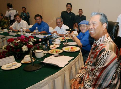 SK01_24022012_TPM_BN
