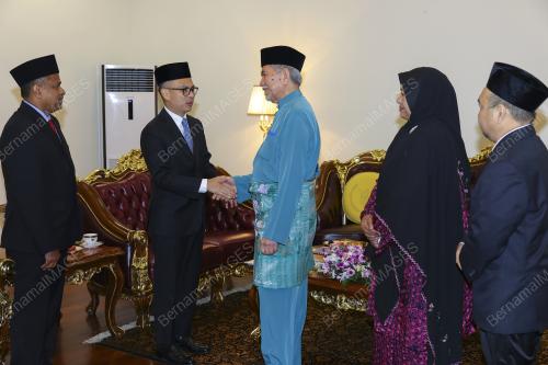 FAHMI FADZIL