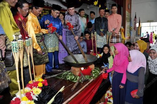 SK01_24072015_WAN_JUNAIDI