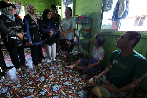 FARAH ANURA HAMIDI