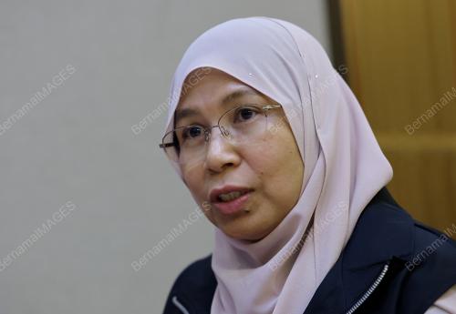 ROSMAHWATI ISHAK