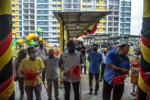 DATUK SERI REEZAL MERICAN NAINA MERICAN