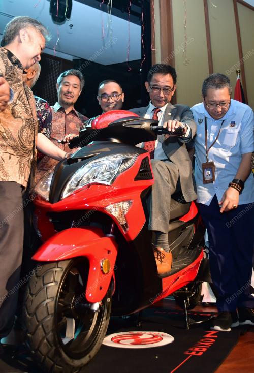 DATUK SERI ABDUL KARIM RAHMAN HAMZAH
