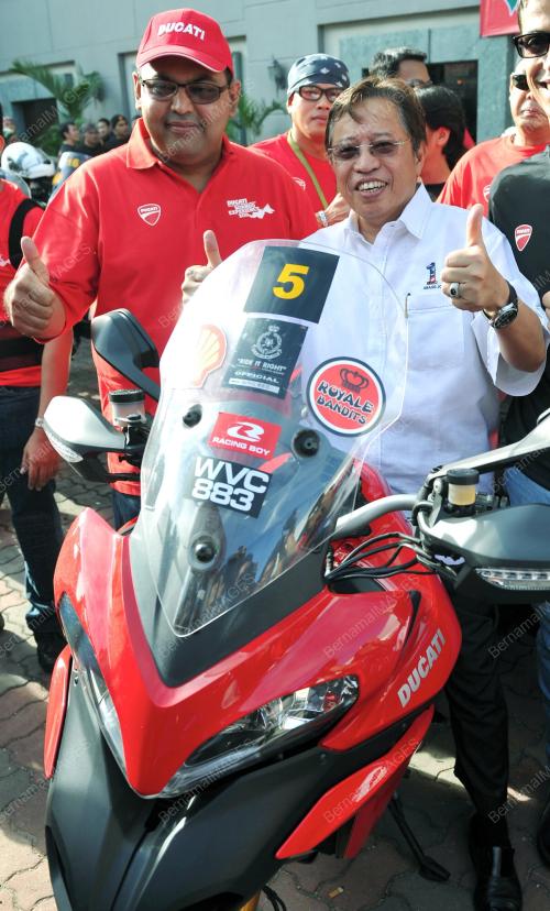 DATUK AMAR ABANG JOHARI TUN ABANG OPENG