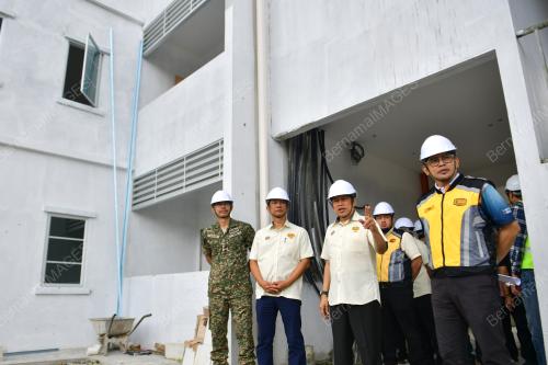 DATUK SERI AHMAD MASLAN