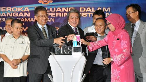 SK01_27062012_MINGGU_PKS