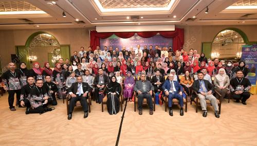 DATUK AARON AGO DAGANG