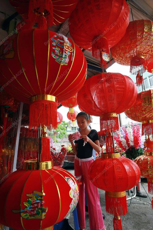 SK01_28012011_RAYA_CINA