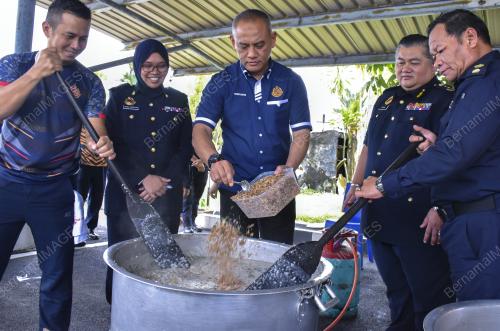 DATUK ROSPIAGOS TAHA