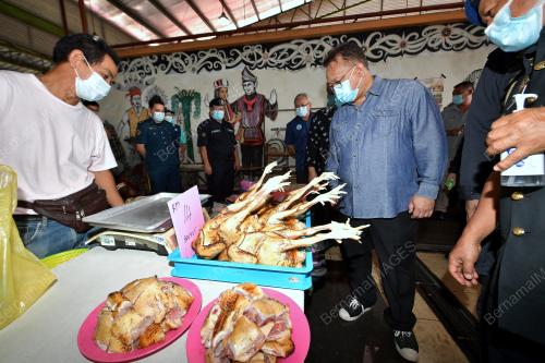 DATUK ALEXANDER NANTA LINGGI