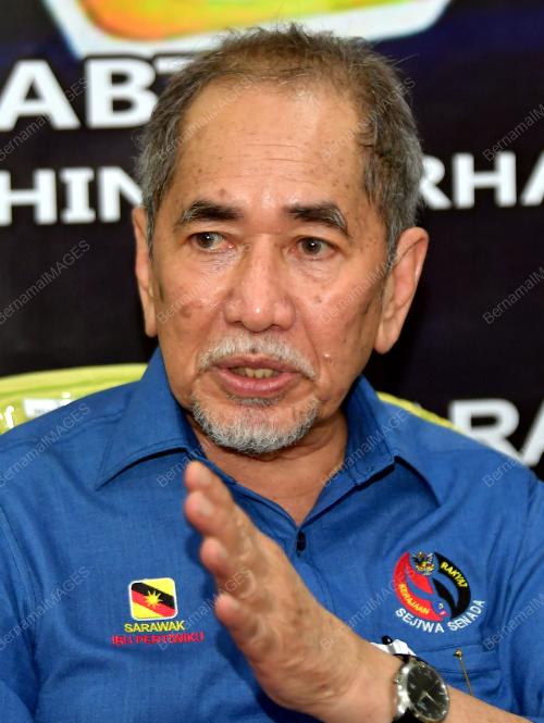 DATUK SERI DR WAN JUNAIDI TUANKU JAAFAR