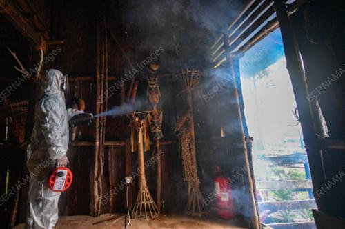 SANITASI KAMPUNG BUDAYA SARAWAK