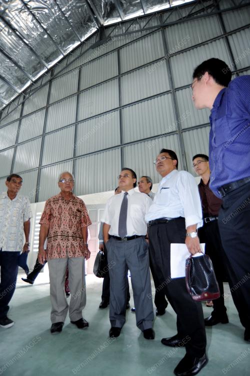 SK01_29102014_PROJEK_DEWAN