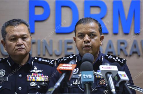 DATUK SERI AYOB KHAN MYDIN PITCHAY
