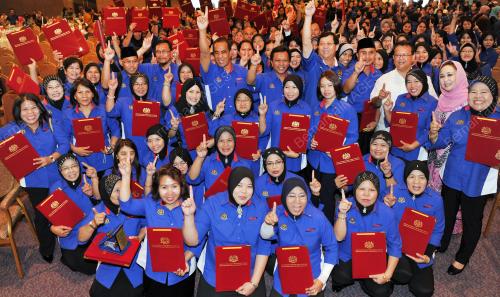 DATUK SERI MOHD SHAFIE APDAL