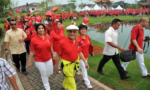SK01_30092012_HARI_JANTUNG