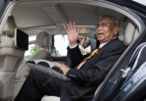 SK01_31032016_ADENAN