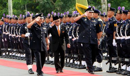 SK01_31072012_PAHLAWAN